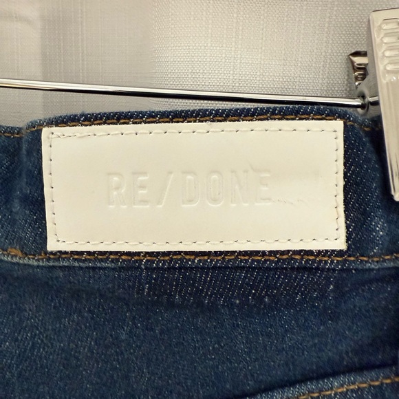 Re/done denim 90’s high rise ankle crop , dark wash, size 27, wore once. - Picture 7 of 7